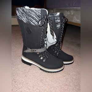 Winter boots